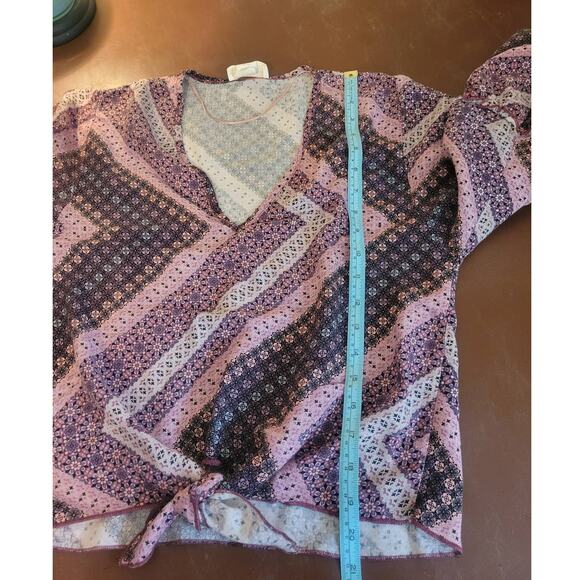 Lavender Field  Crop Top Pink Gray Boho Front Tie Bell Sleeve Women's Size Large - Picture 5 of 10